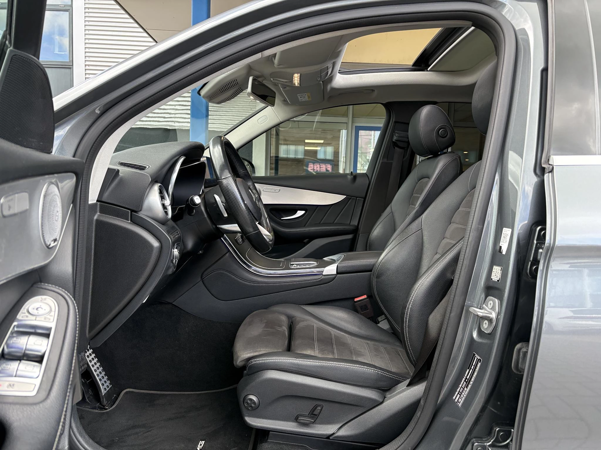 Hoofdafbeelding Mercedes-Benz GLC