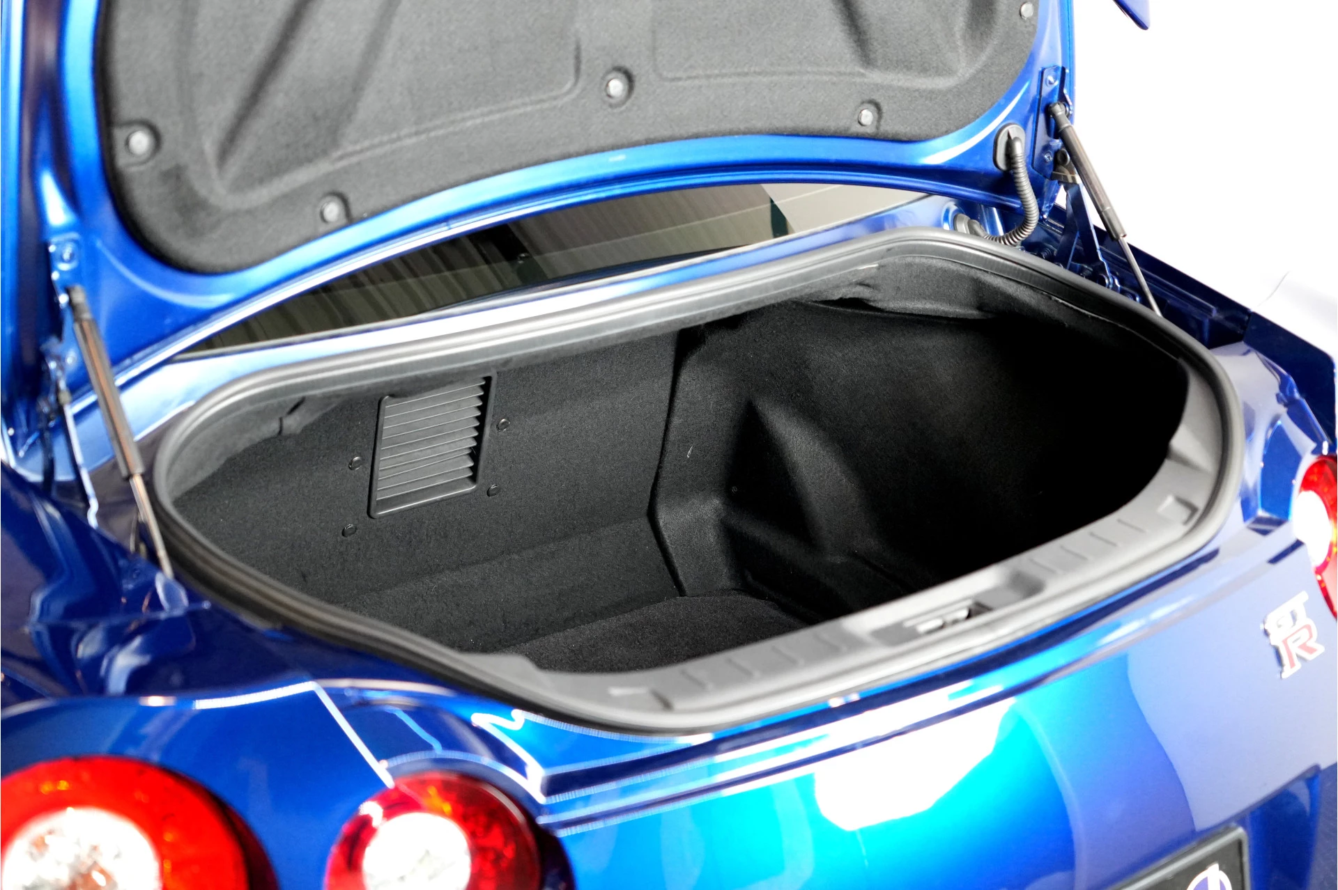 Hoofdafbeelding Nissan GT-R