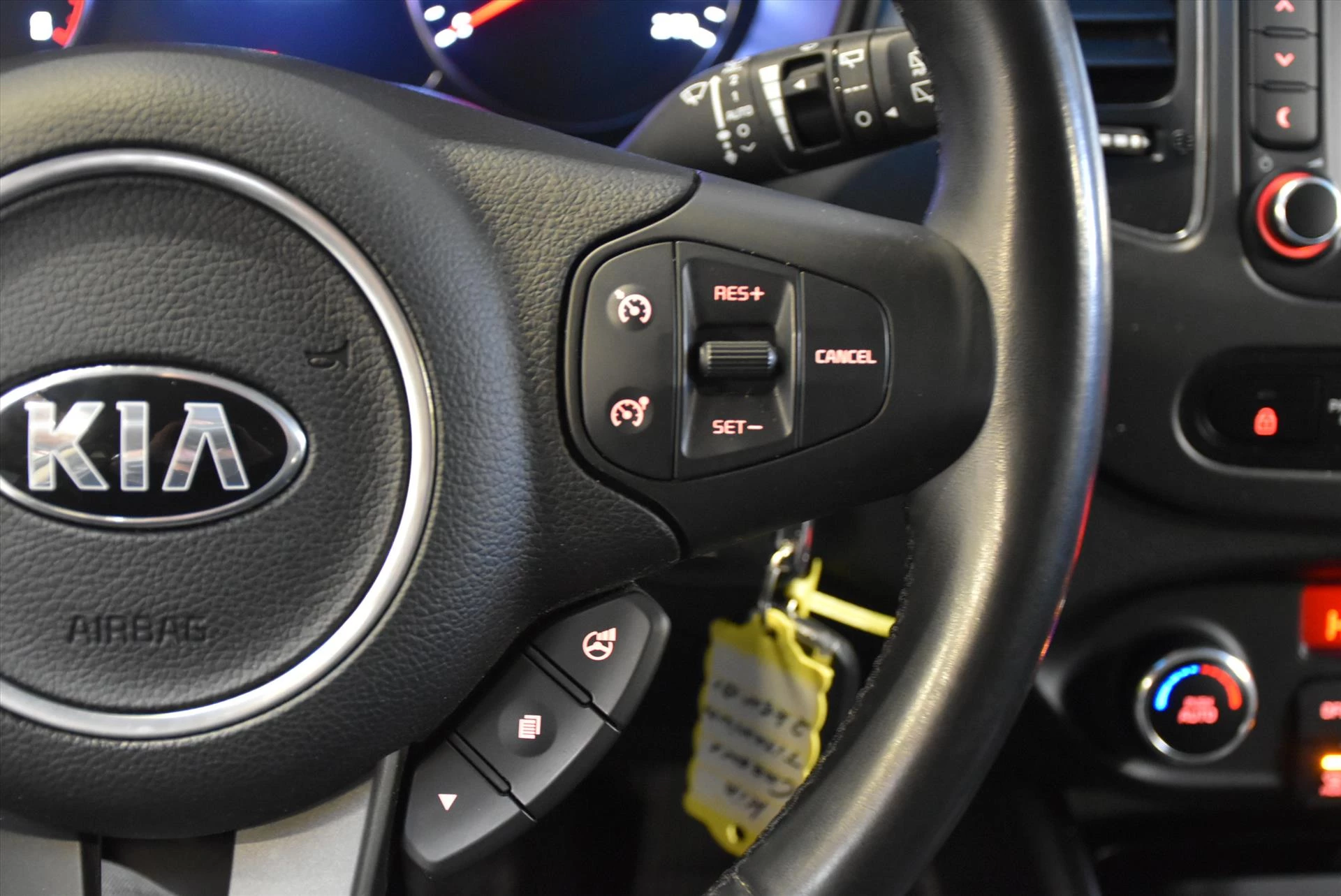 Hoofdafbeelding Kia Carens