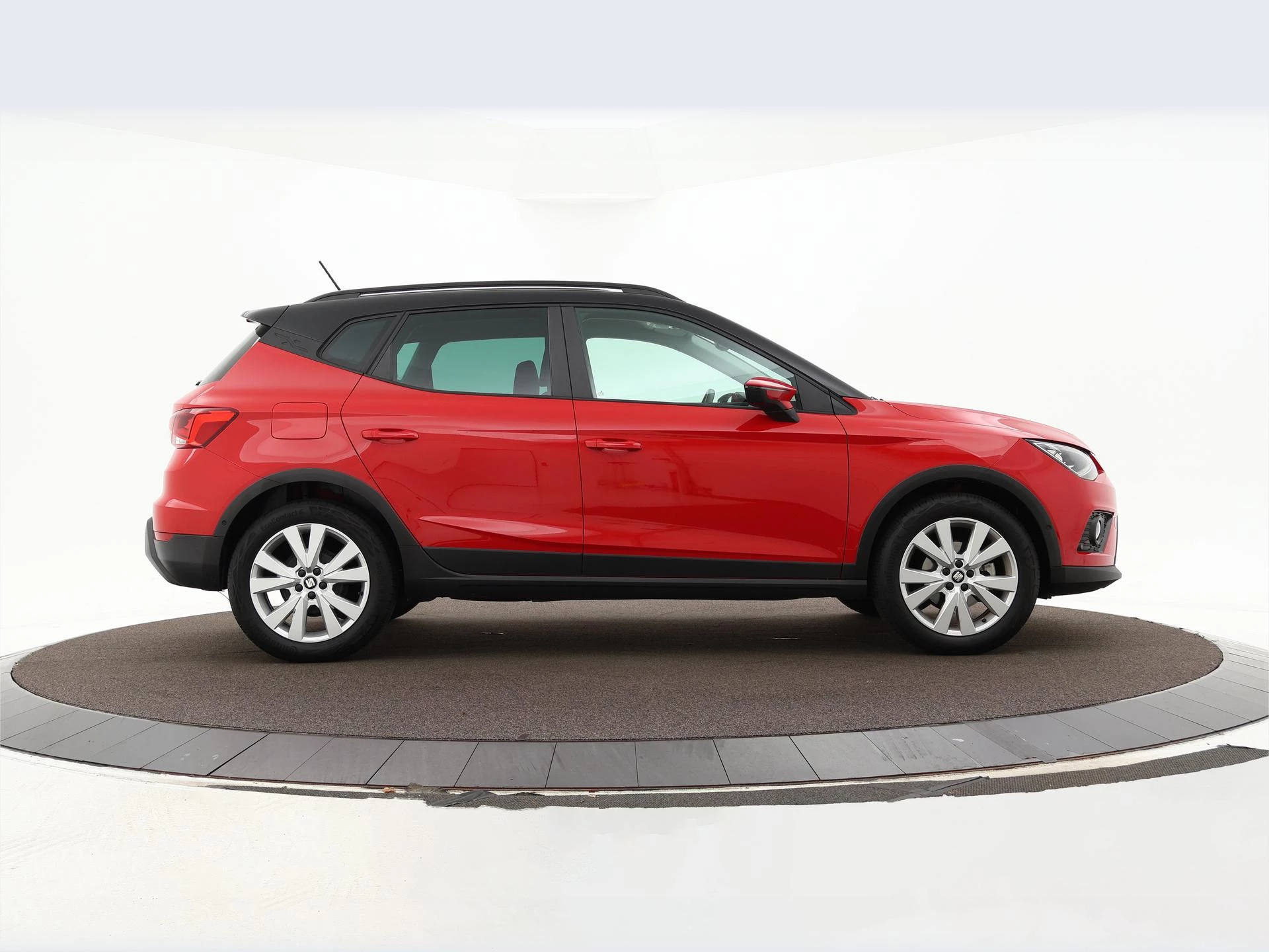 Hoofdafbeelding SEAT Arona