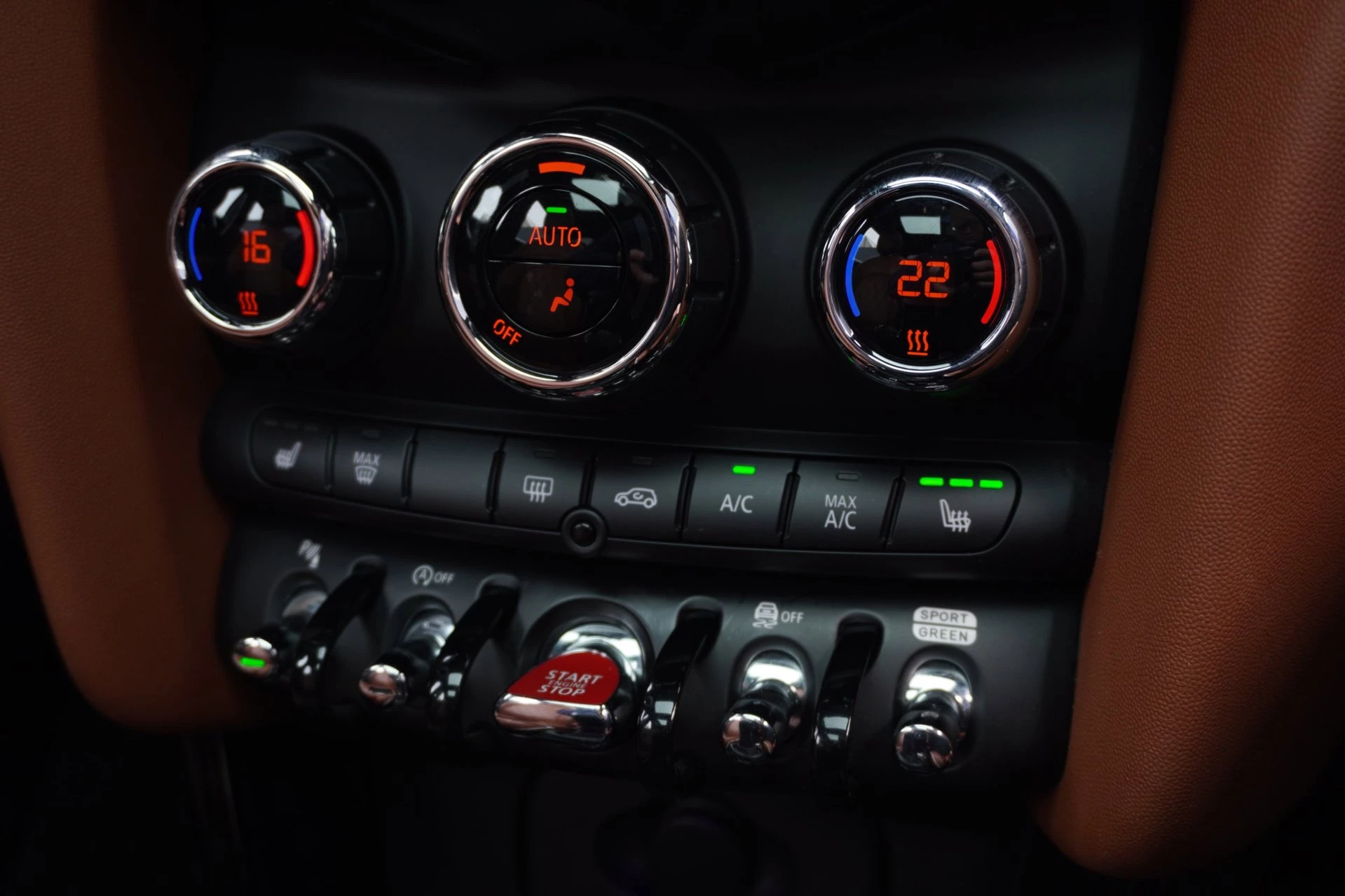 Hoofdafbeelding MINI 5-deurs