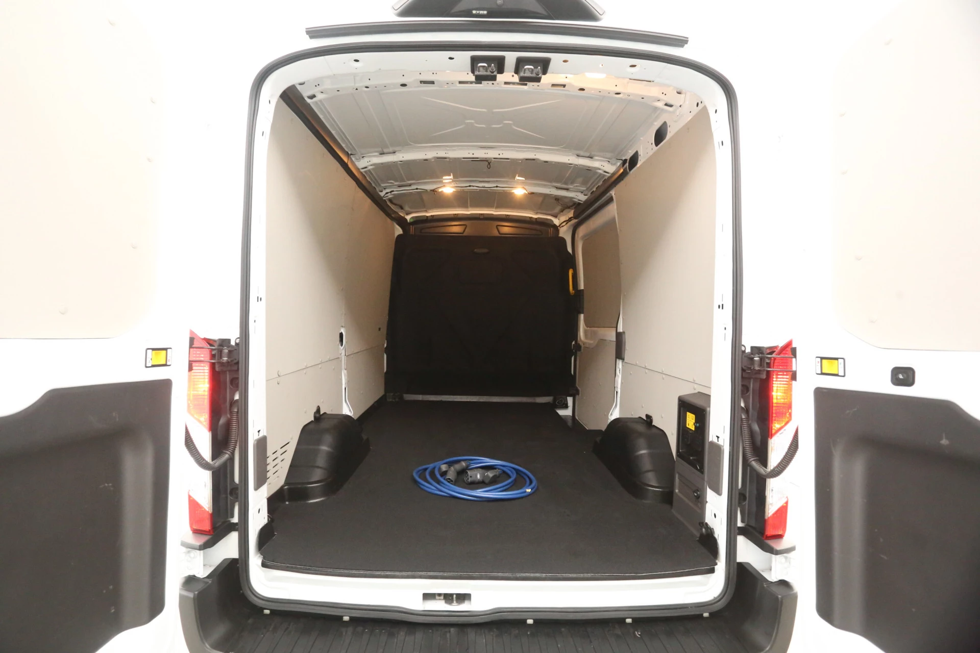 Hoofdafbeelding Ford E-Transit
