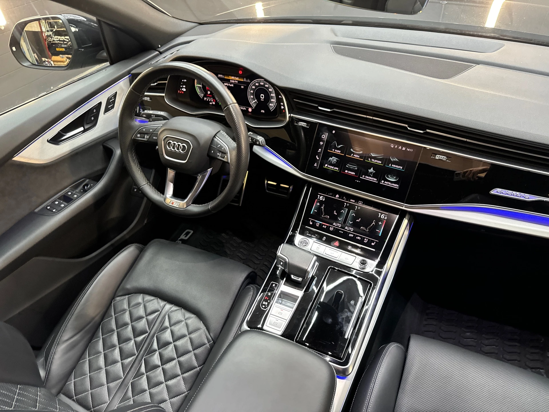 Hoofdafbeelding Audi Q8