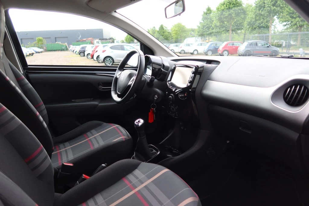 Hoofdafbeelding Peugeot 108