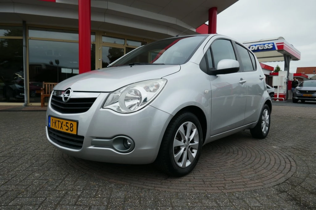 Hoofdafbeelding Opel Agila