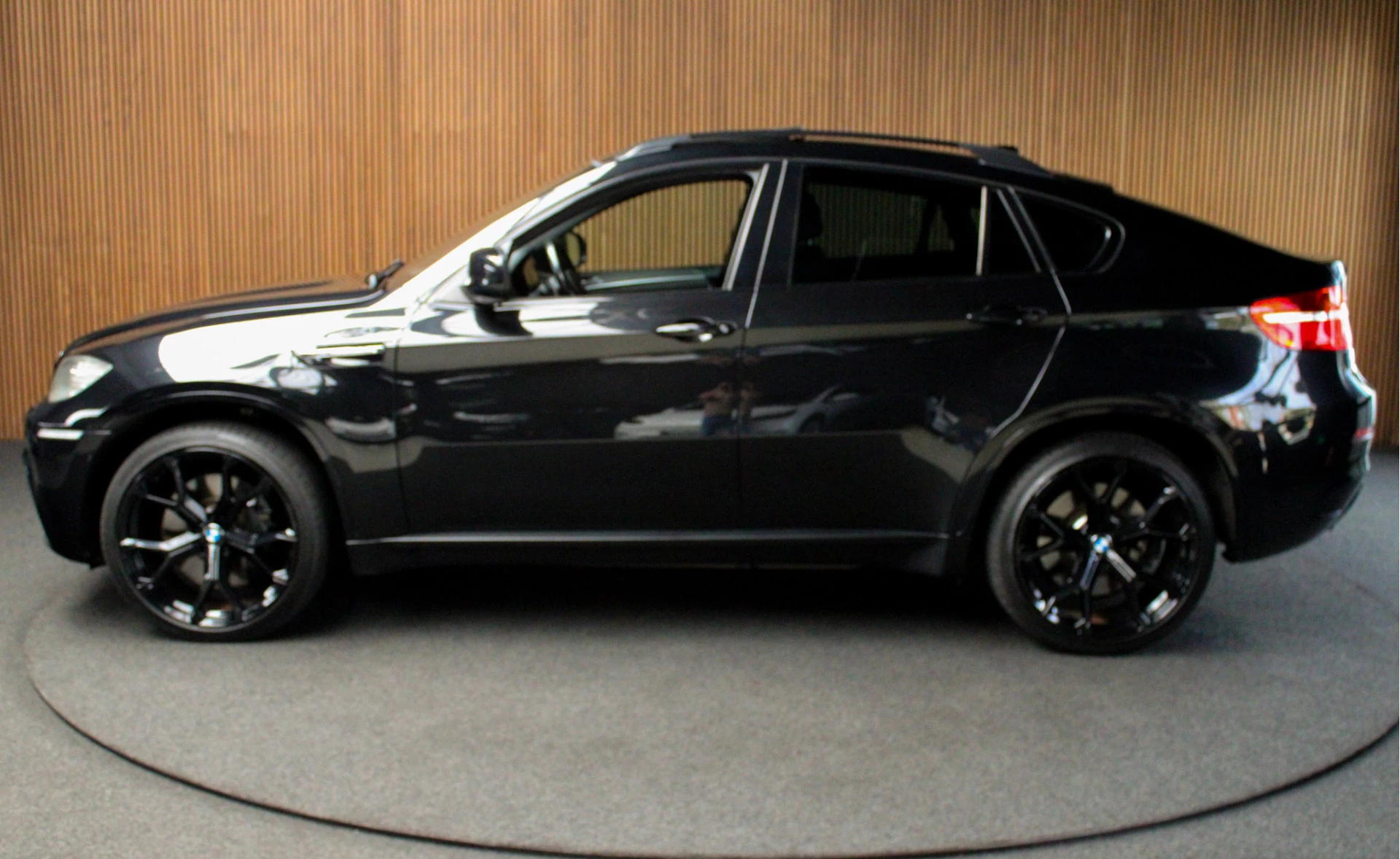 Hoofdafbeelding BMW X6