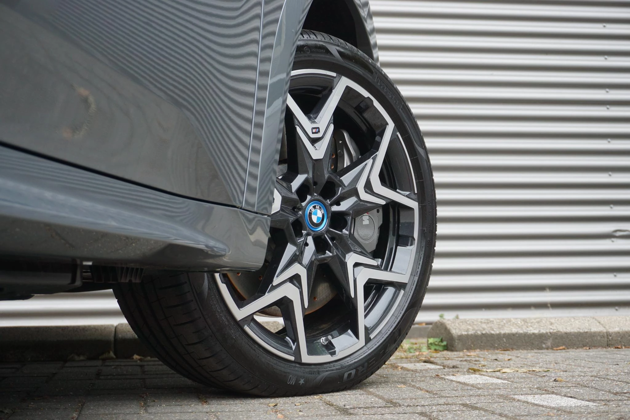 Hoofdafbeelding BMW iX2