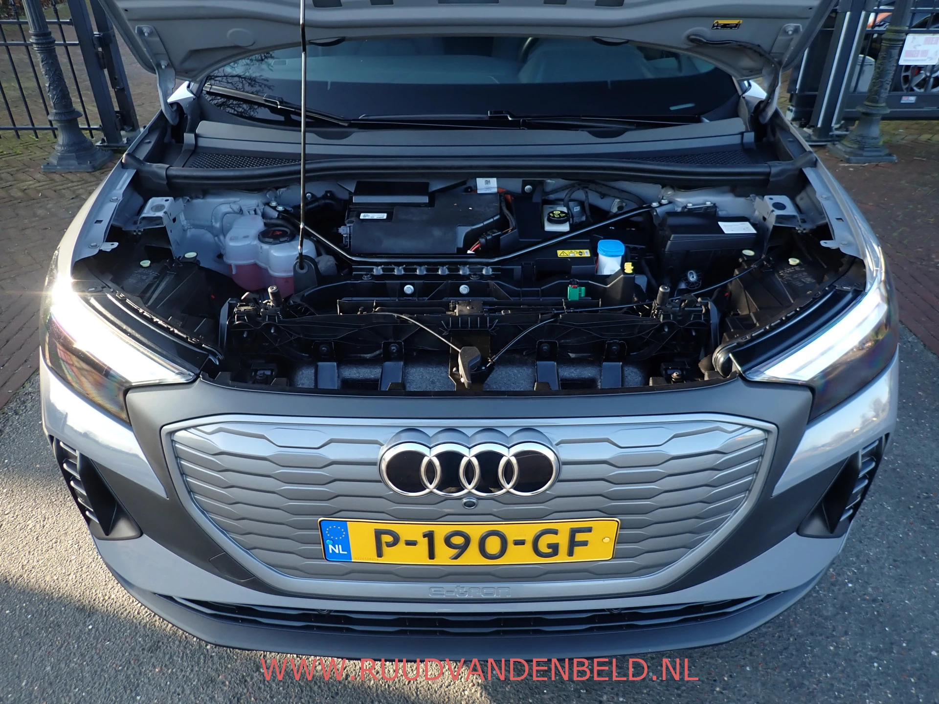 Hoofdafbeelding Audi Q4 e-tron