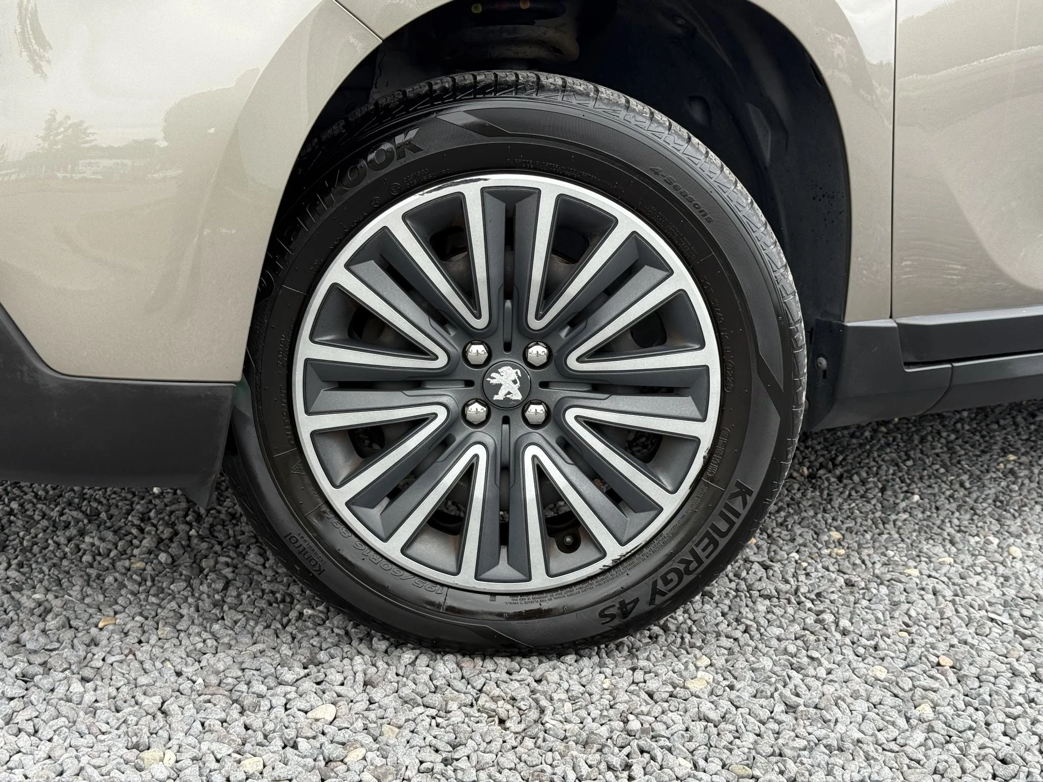 Hoofdafbeelding Peugeot 2008