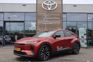 Toyota C-HR+ FIRST EDITION 77KWH 607KM-WLTP DEMO 20"LM-VELGEN EL-ACHTERKLEP PRIVACY-GLASS DEMO NL-AUTO