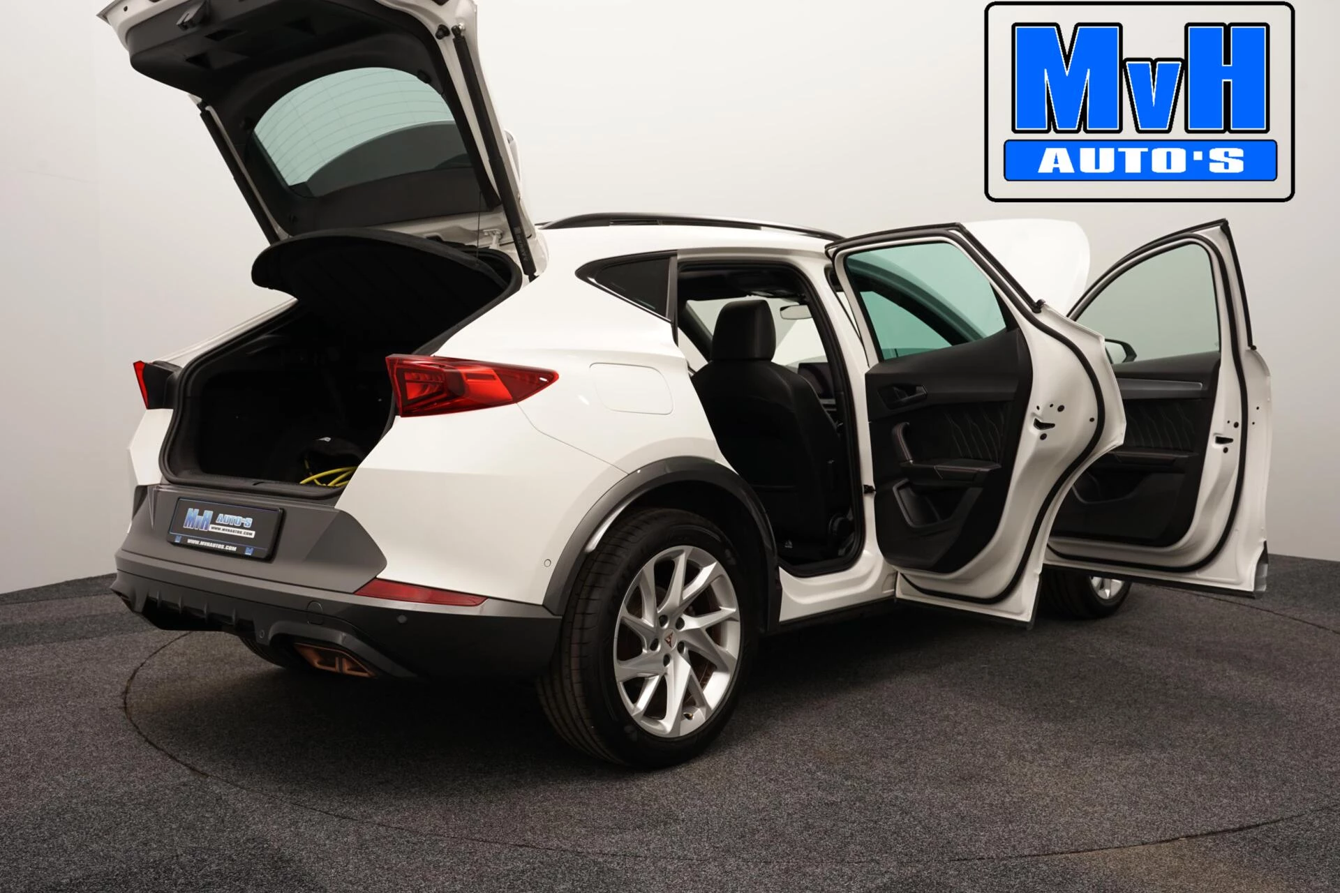 Hoofdafbeelding CUPRA Formentor