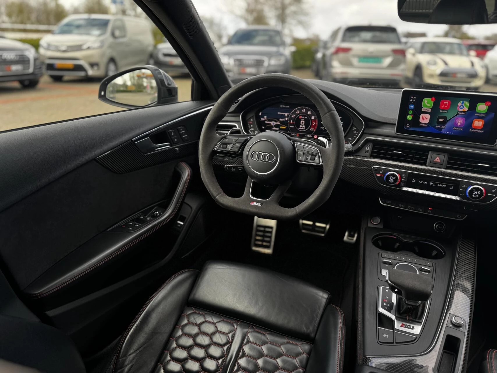 Hoofdafbeelding Audi RS4