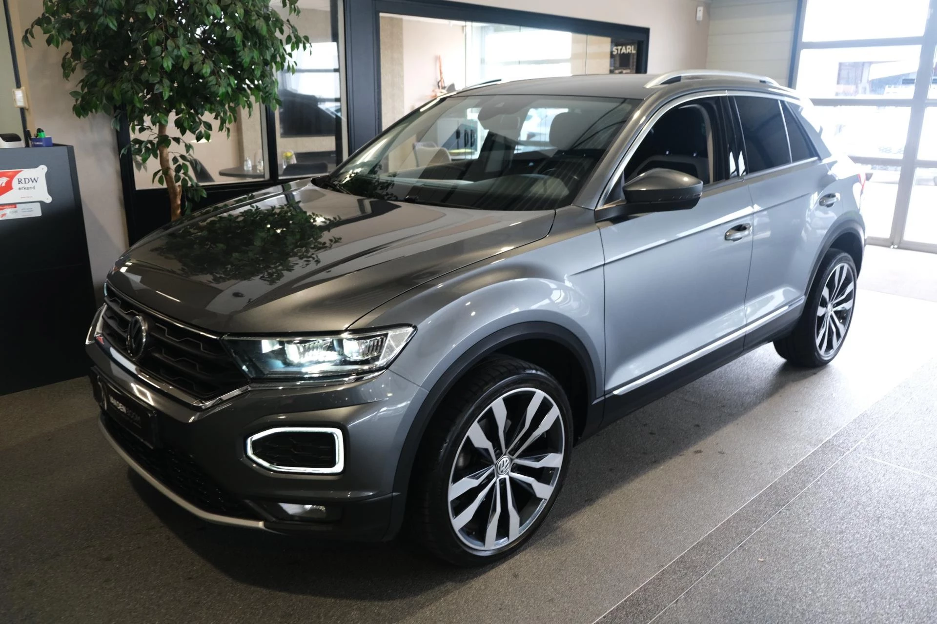 Hoofdafbeelding Volkswagen T-Roc