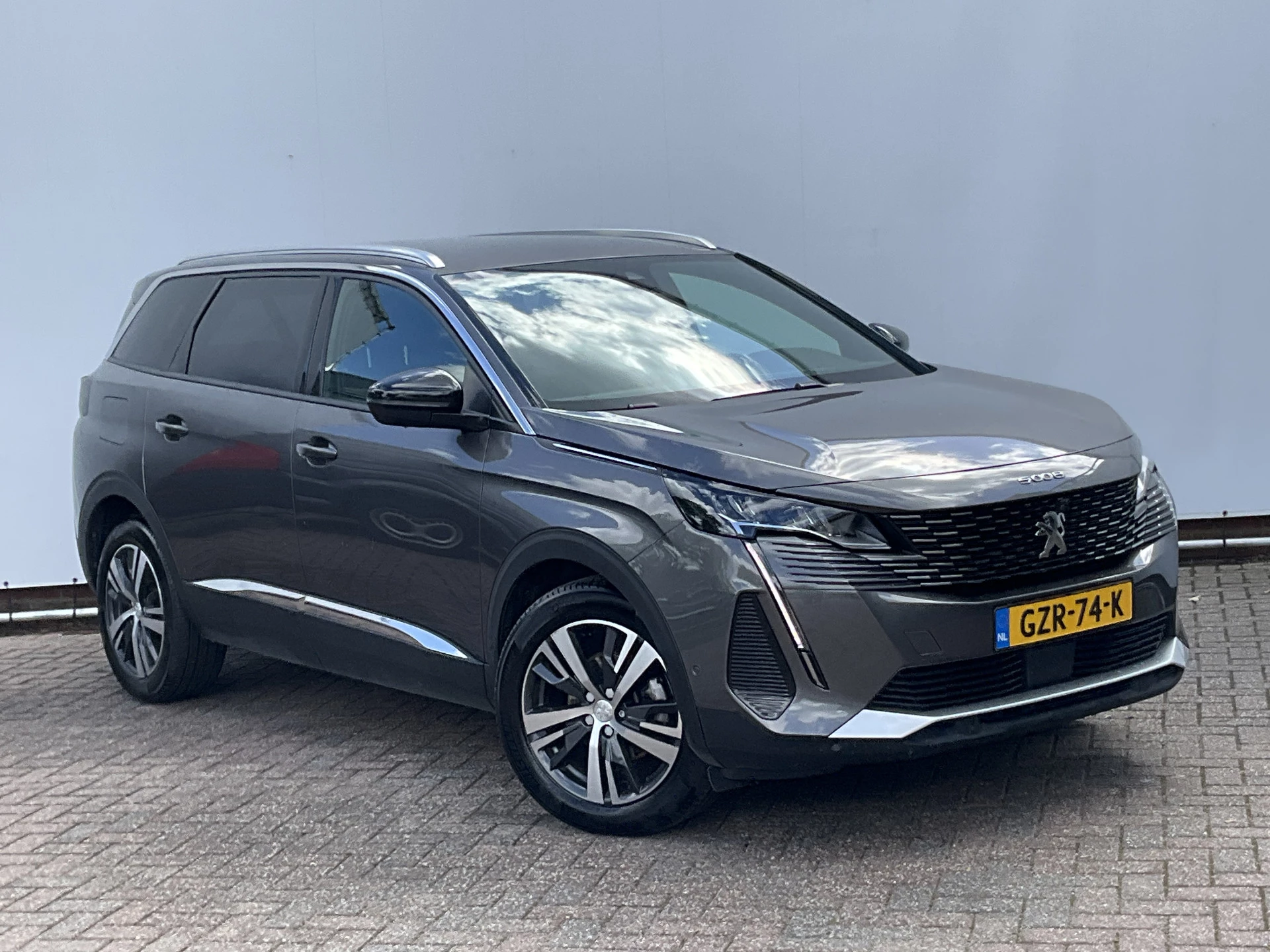 Hoofdafbeelding Peugeot 5008