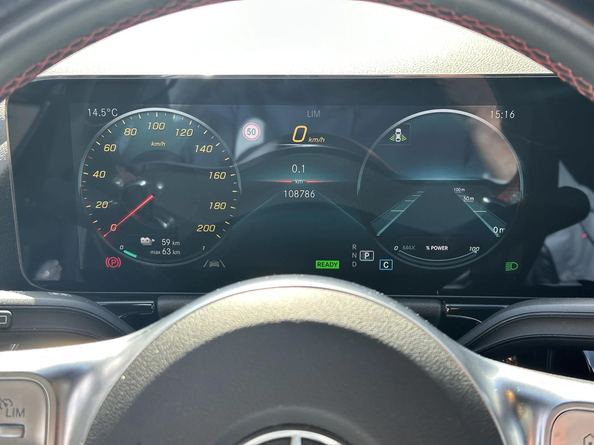 Hoofdafbeelding Mercedes-Benz EQA