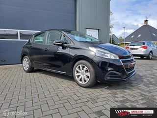 Peugeot 208 1.2 PureTech Blue Lease