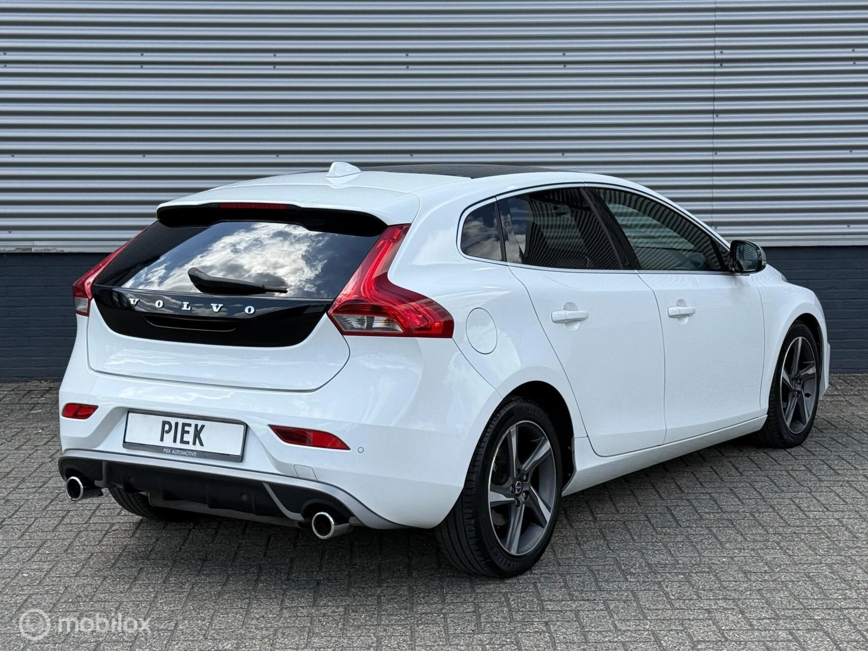 Hoofdafbeelding Volvo V40
