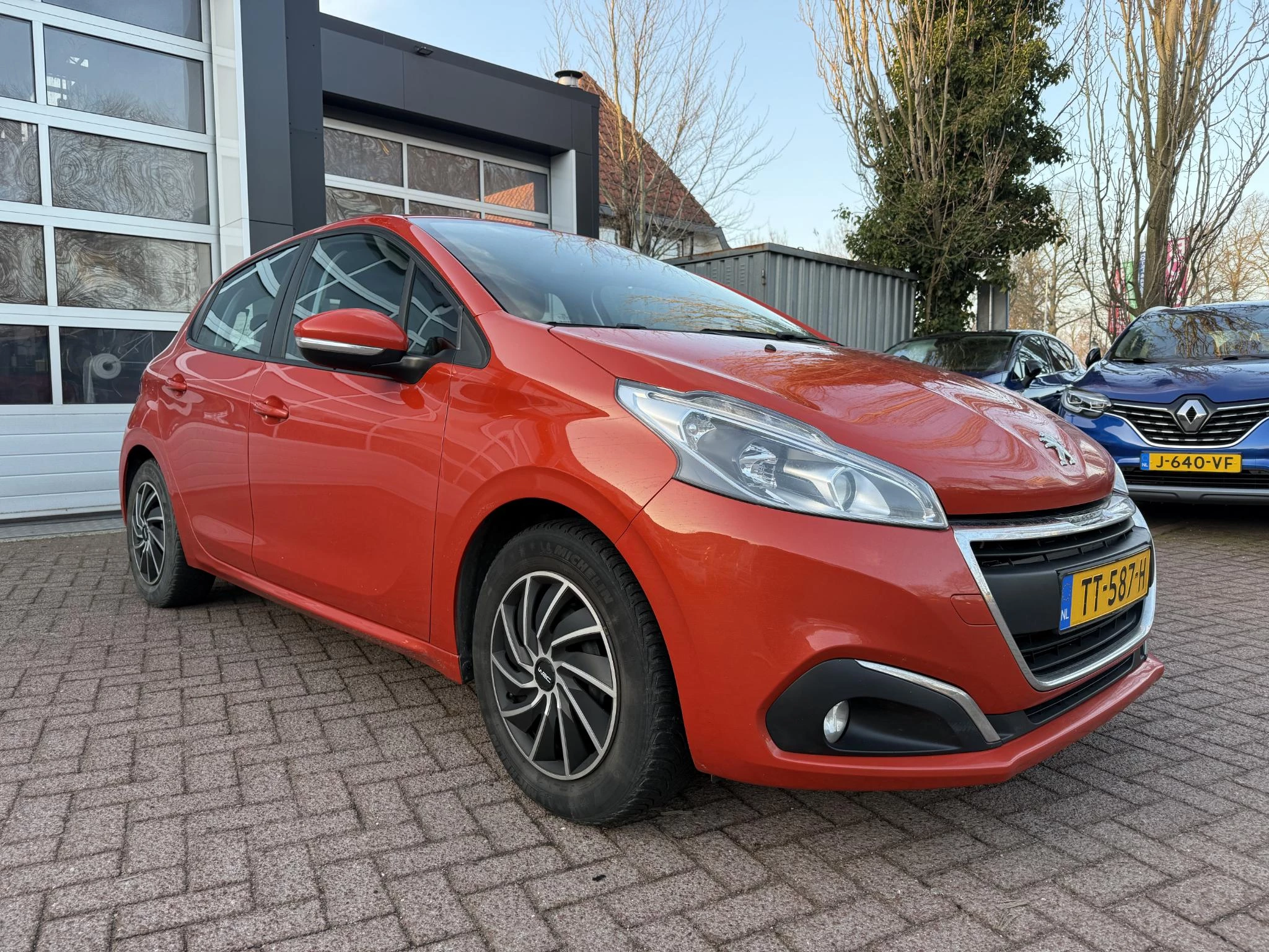 Hoofdafbeelding Peugeot 208