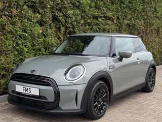 Hoofdafbeelding MINI Cooper Mini Cooper 1.5 Camden Edition HuD CarPlay