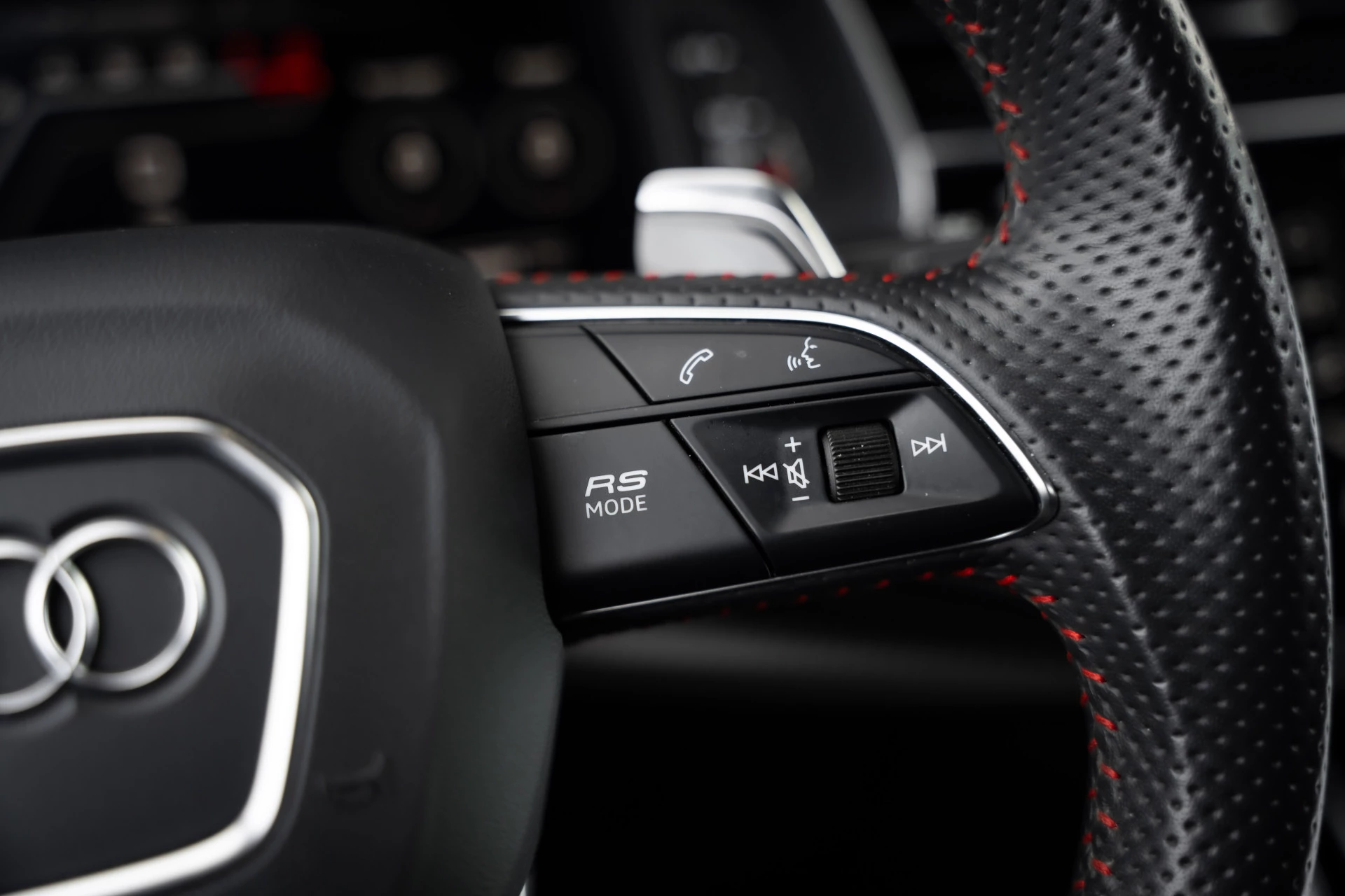 Hoofdafbeelding Audi RSQ8