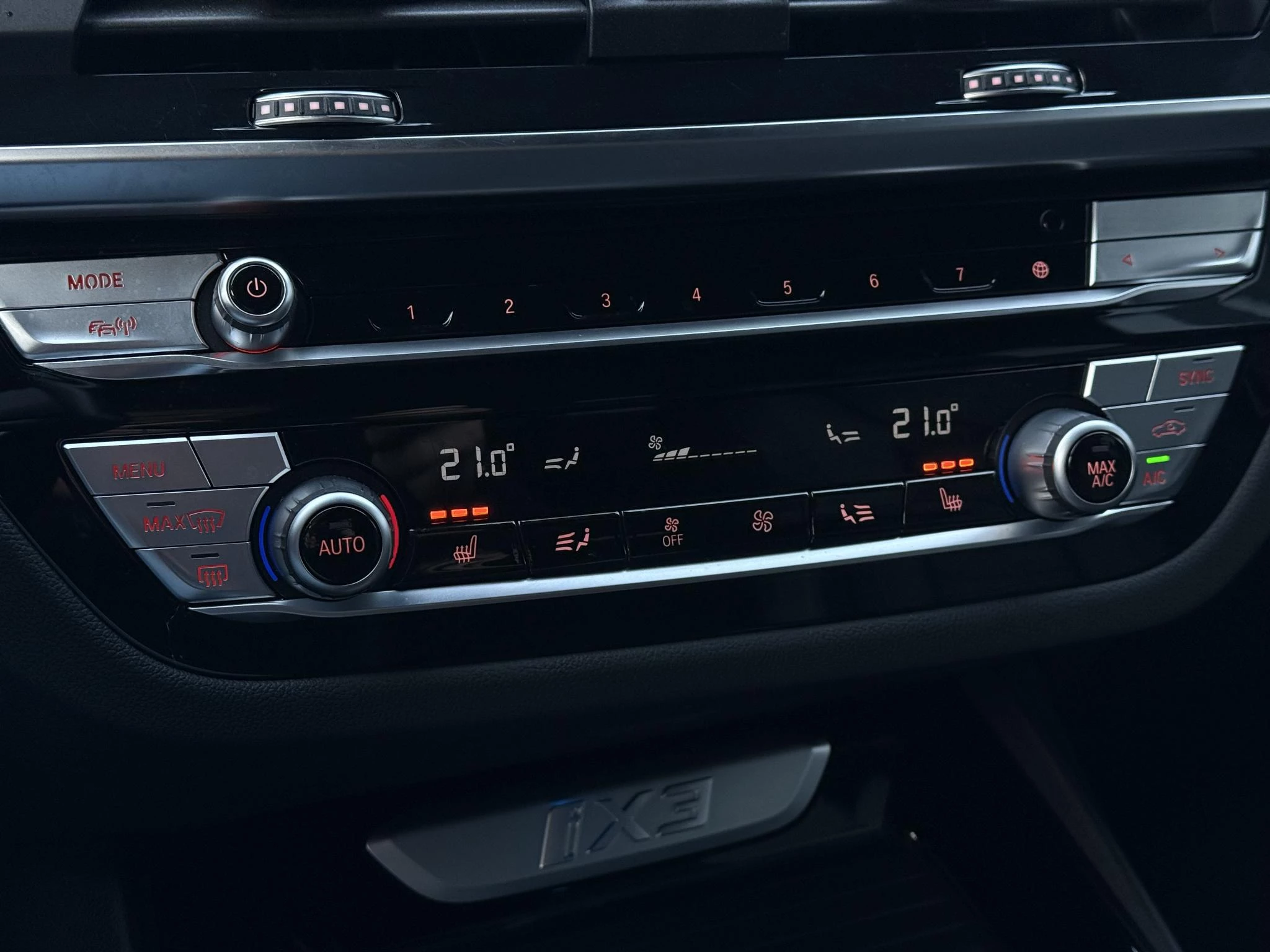 Hoofdafbeelding BMW iX3