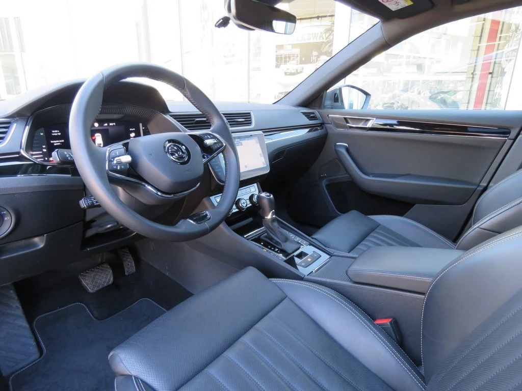 Hoofdafbeelding Škoda Superb