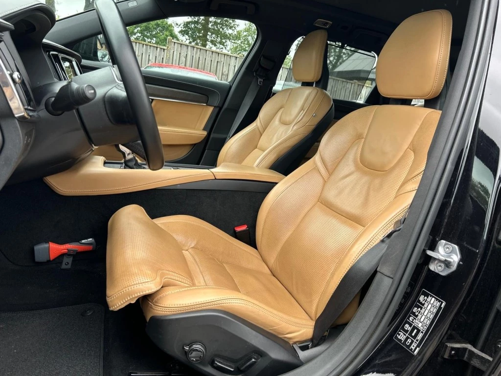 Hoofdafbeelding Volvo V90