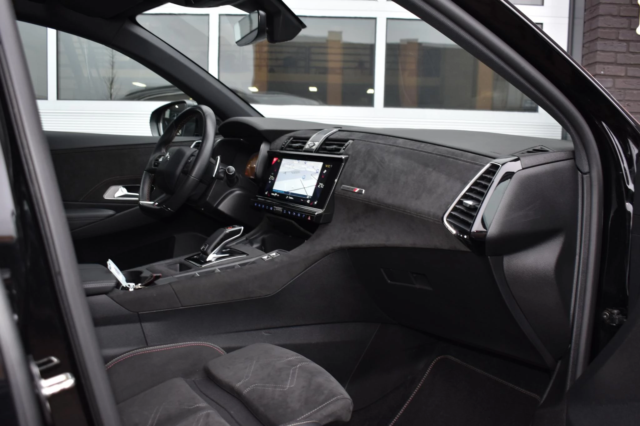 Hoofdafbeelding DS DS 7