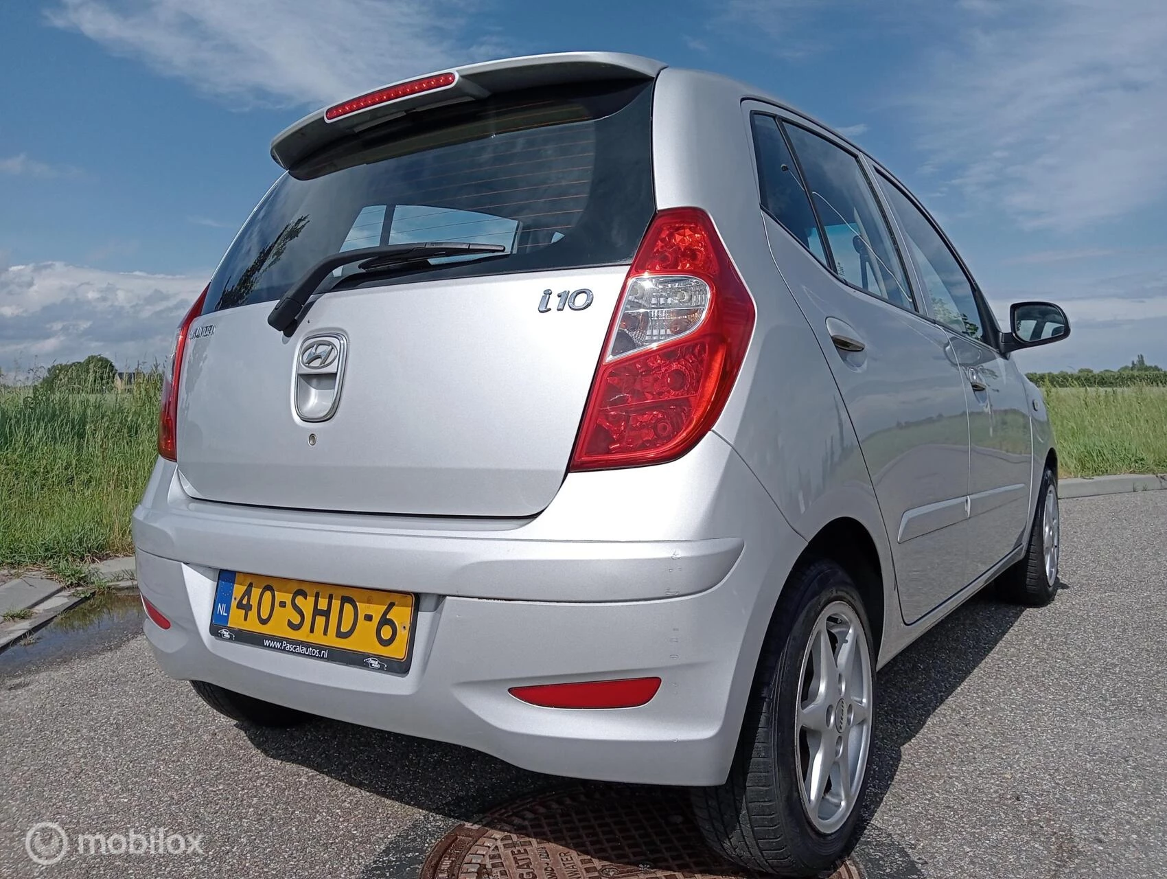 Hoofdafbeelding Hyundai i10