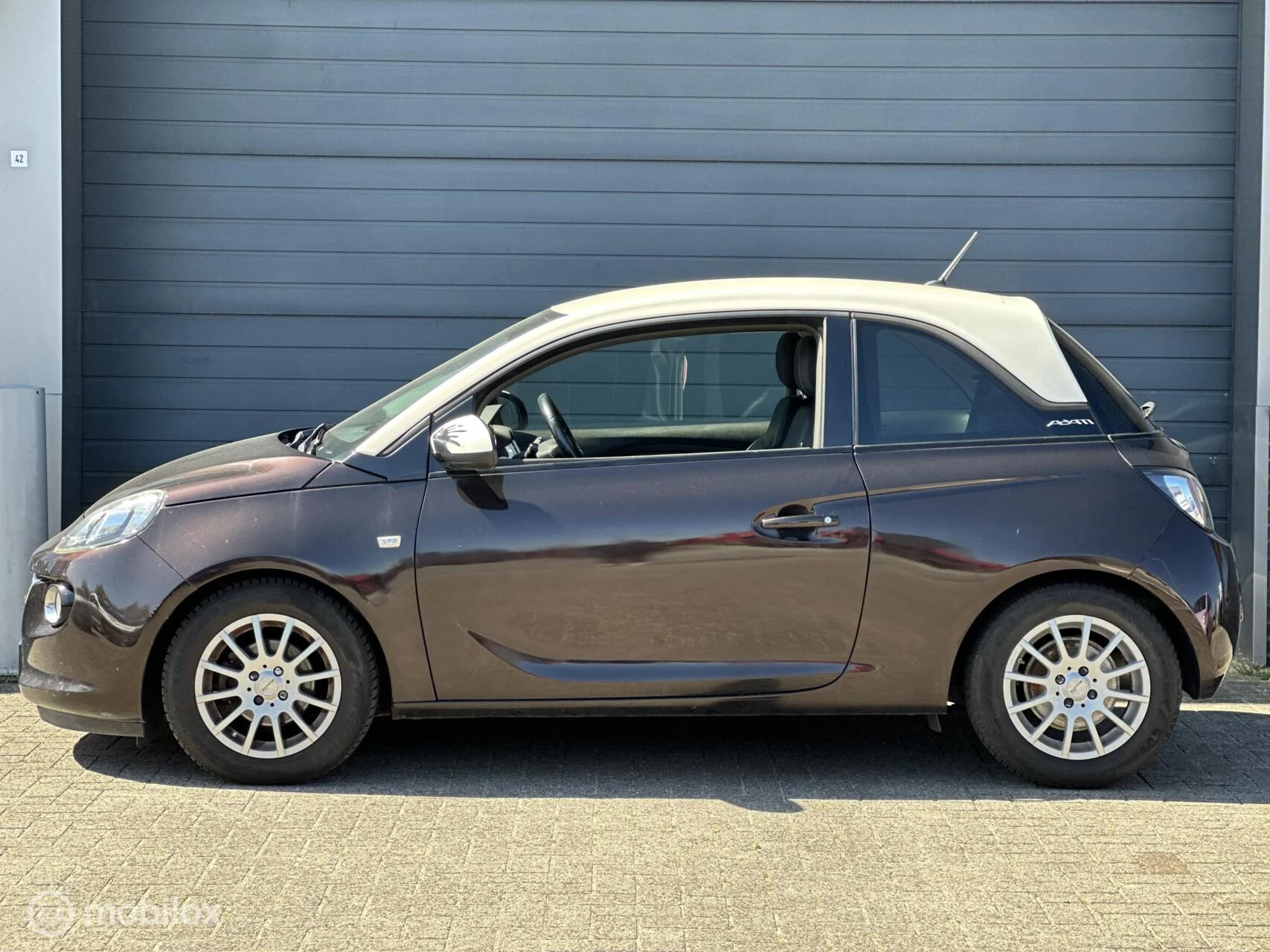 Hoofdafbeelding Opel ADAM