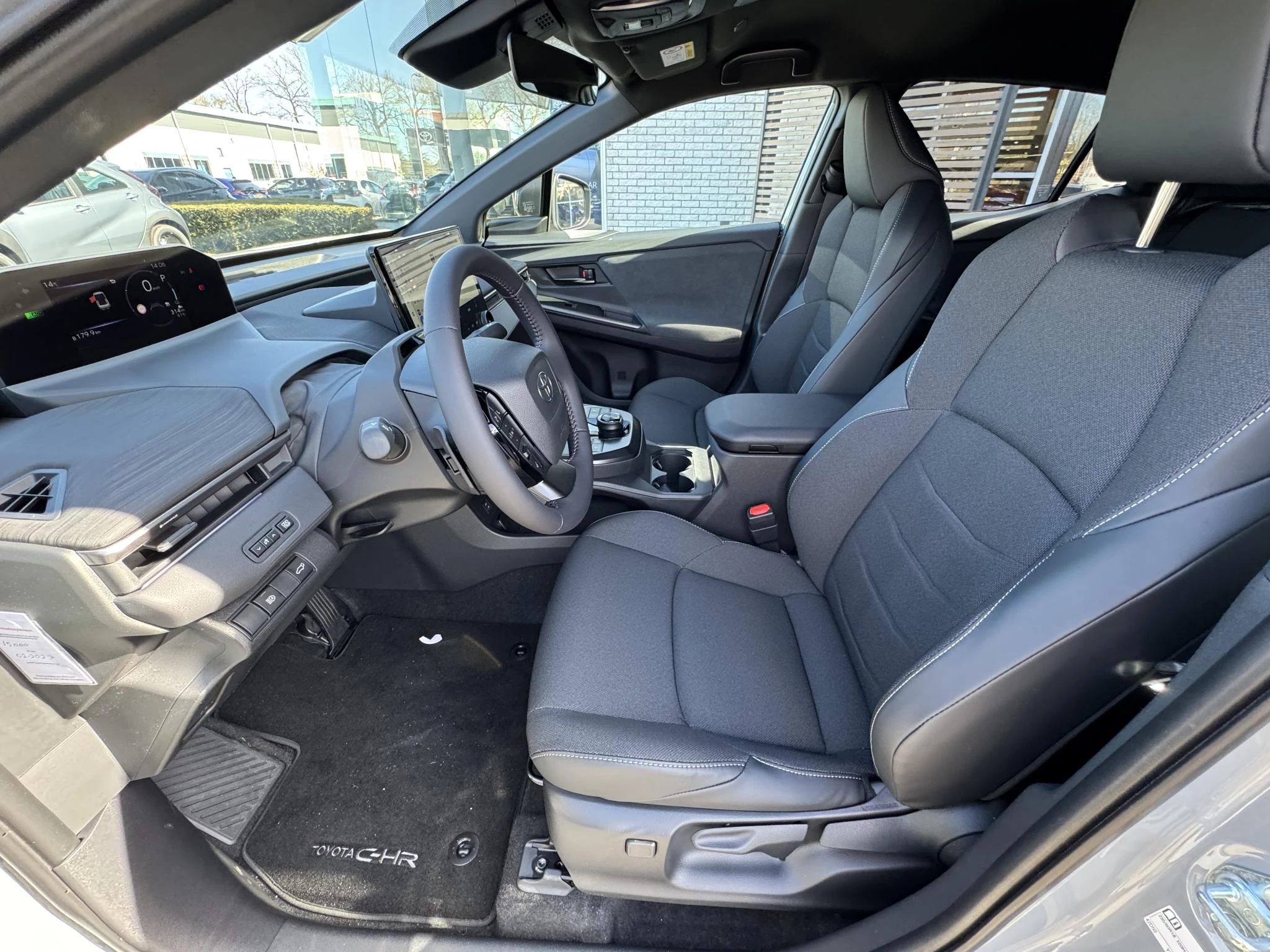 Hoofdafbeelding Toyota C-HR+