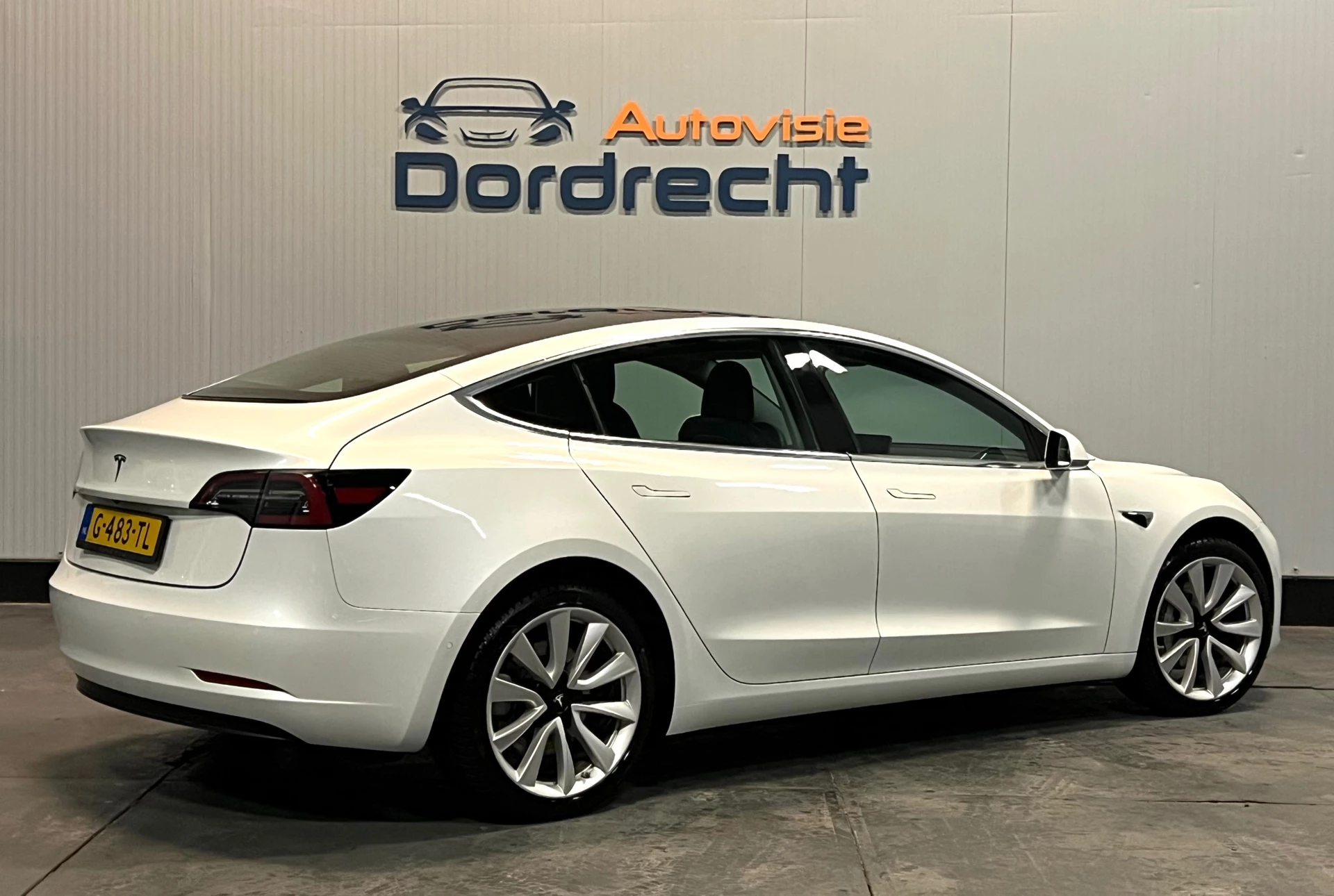 Hoofdafbeelding Tesla Model 3