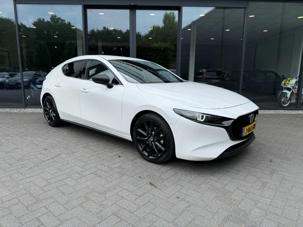 Hoofdafbeelding Mazda 3
