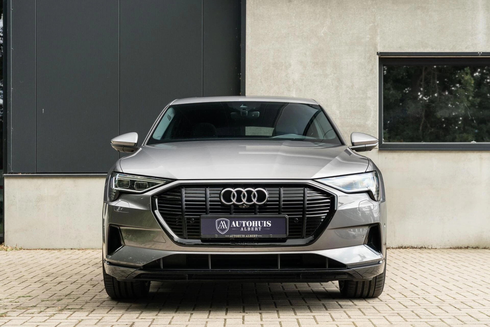 Hoofdafbeelding Audi e-tron
