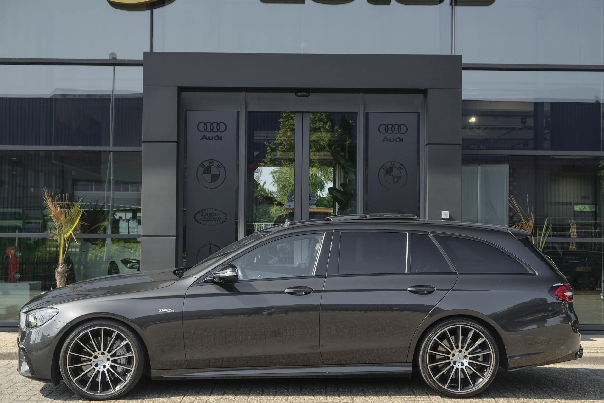 Hoofdafbeelding Mercedes-Benz E-Klasse