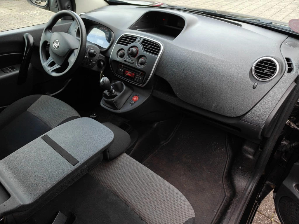 Hoofdafbeelding Nissan NV250