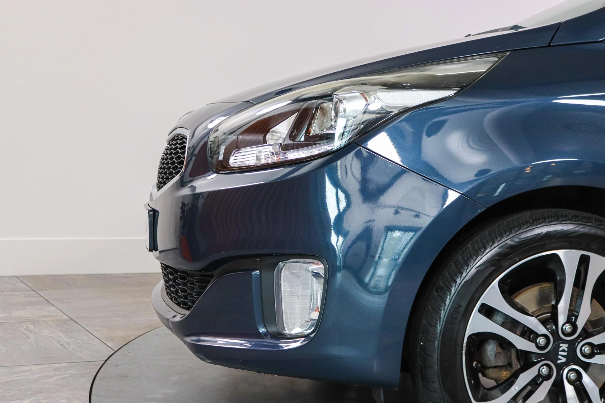 Hoofdafbeelding Kia Carens