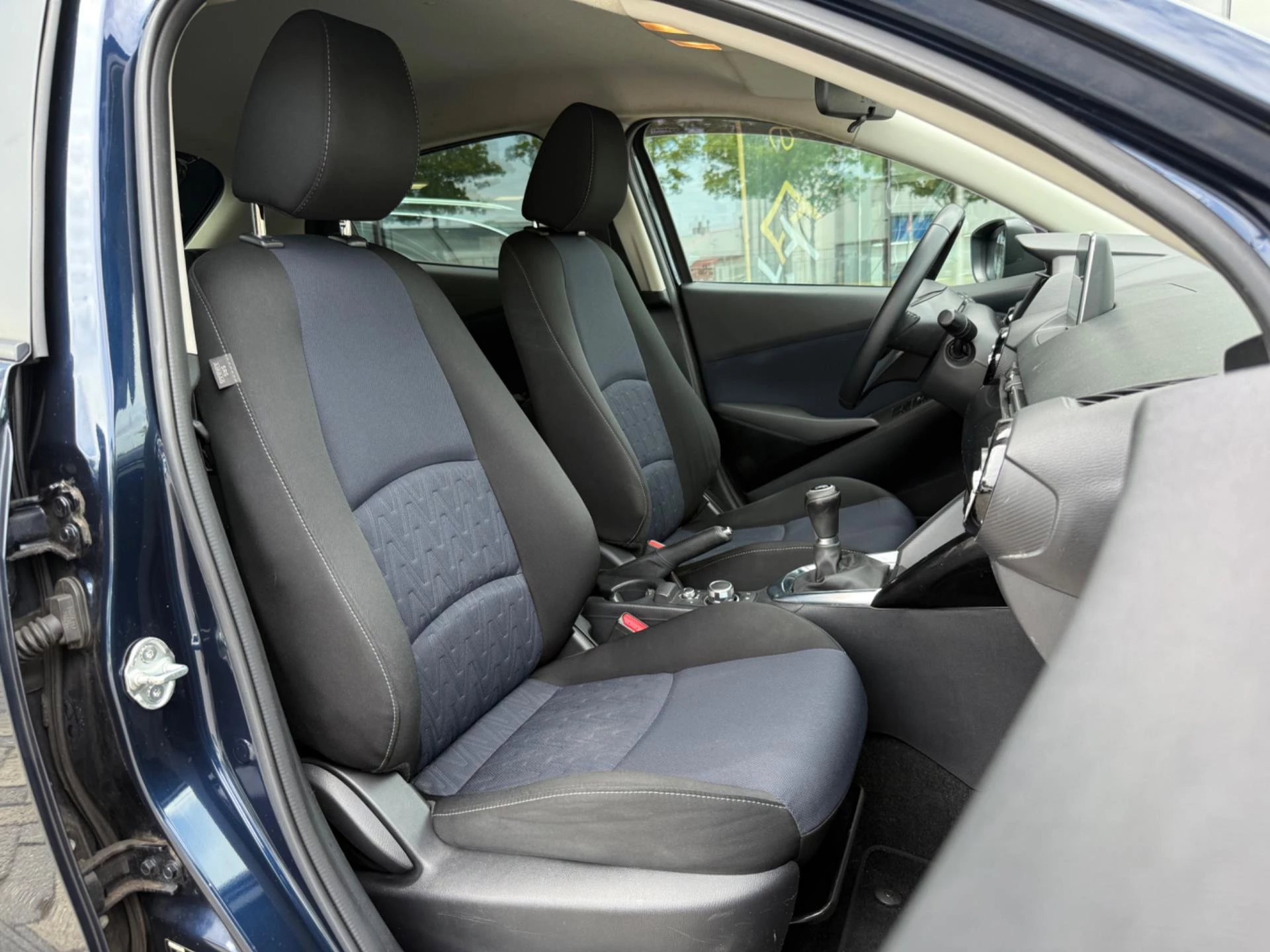 Hoofdafbeelding Mazda 2