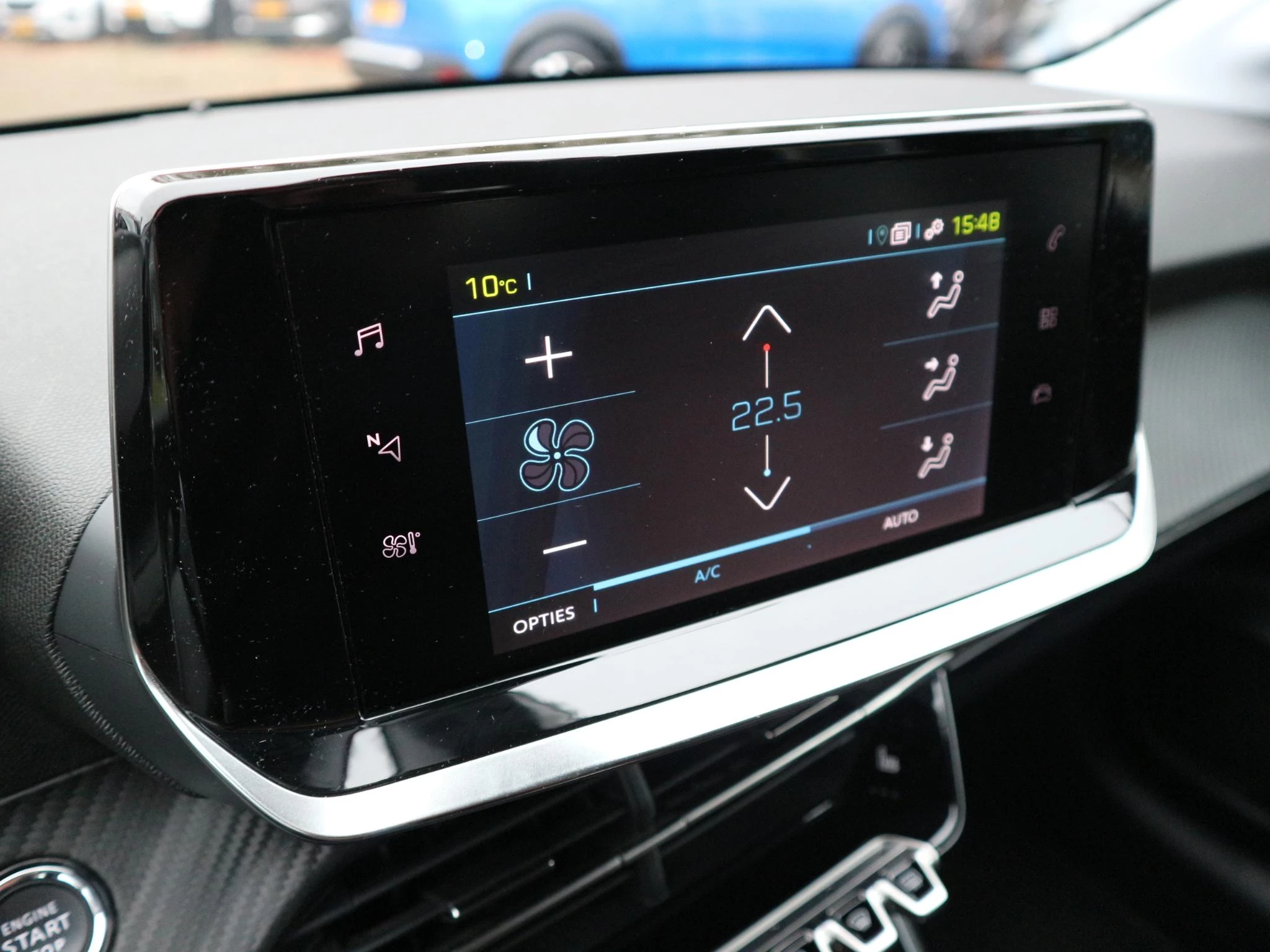 Hoofdafbeelding Peugeot e-208