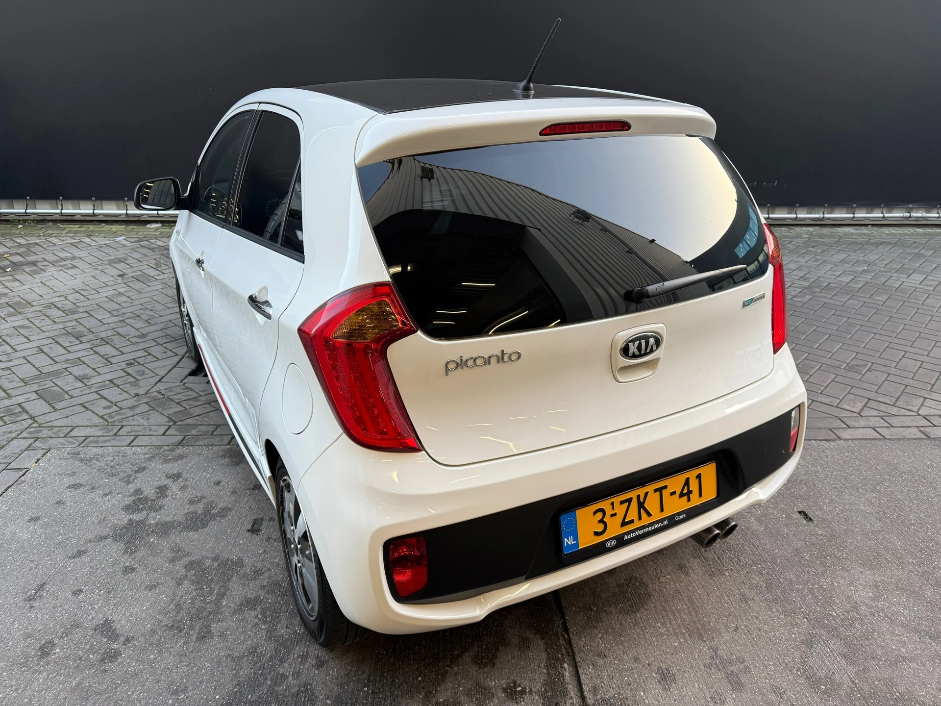 Hoofdafbeelding Kia Picanto