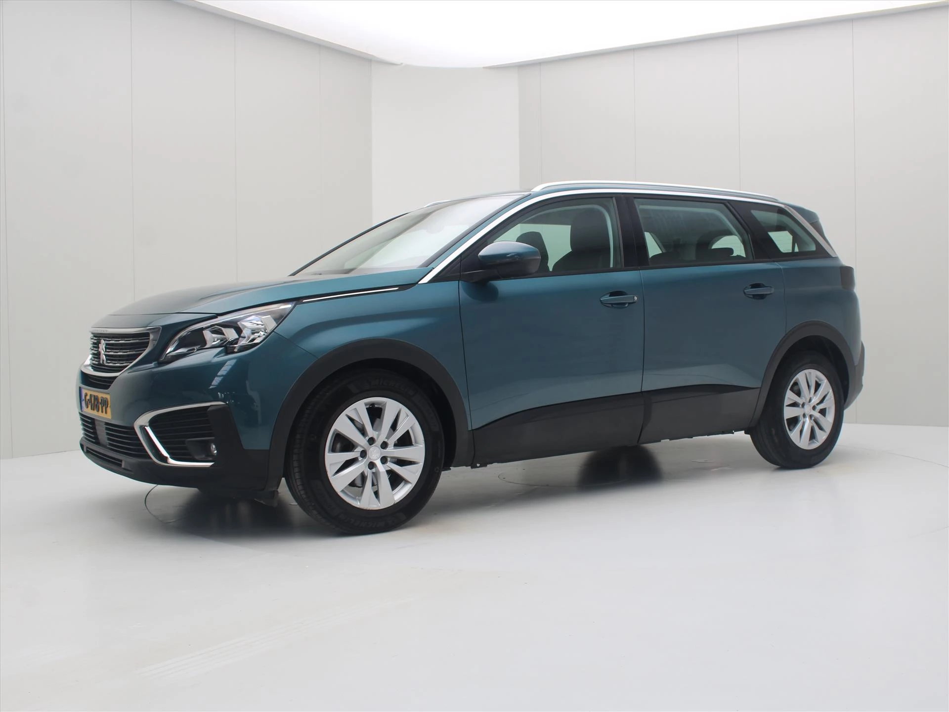 Hoofdafbeelding Peugeot 5008