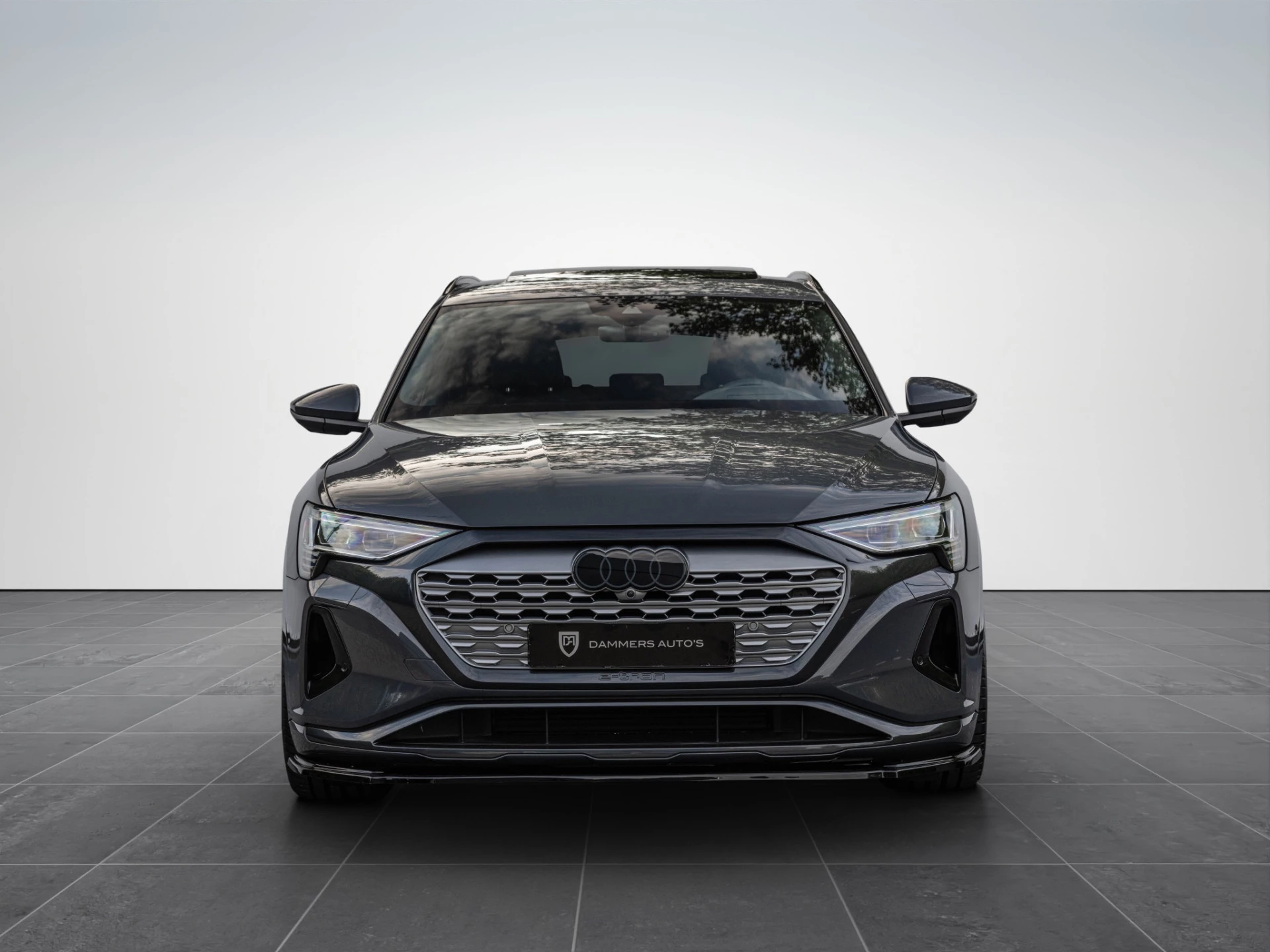 Hoofdafbeelding Audi Q8 e-tron