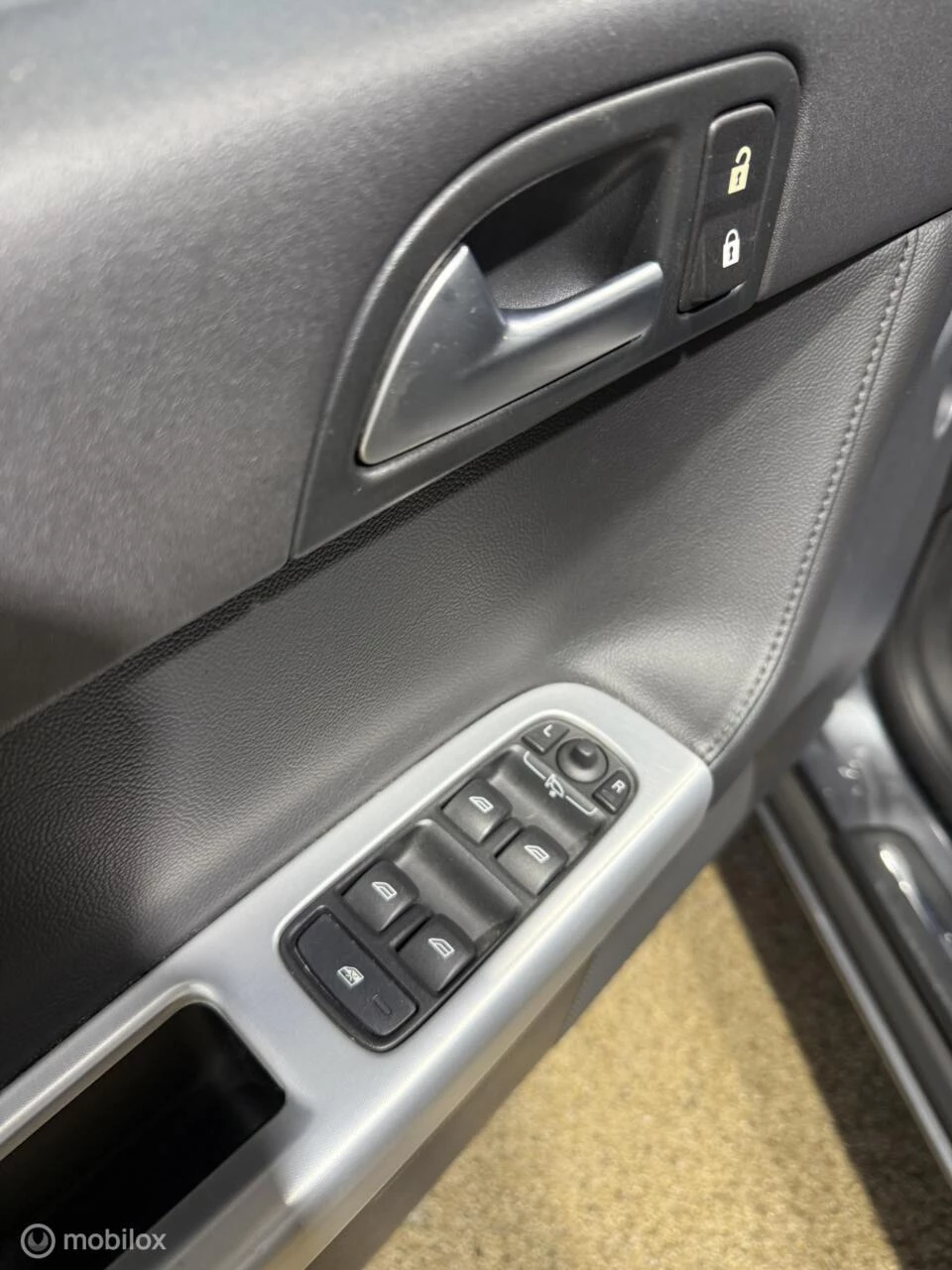 Hoofdafbeelding Volvo V50