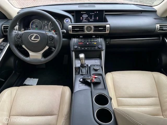 Hoofdafbeelding Lexus IS