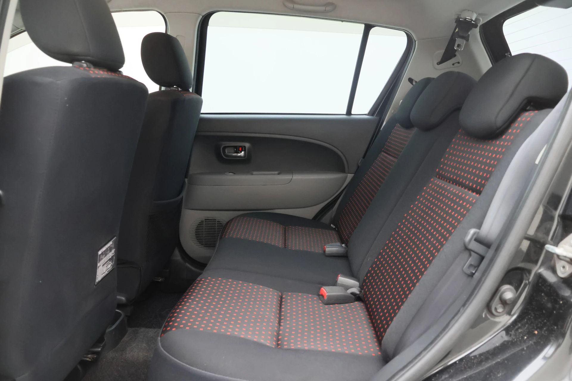 Hoofdafbeelding Daihatsu Sirion