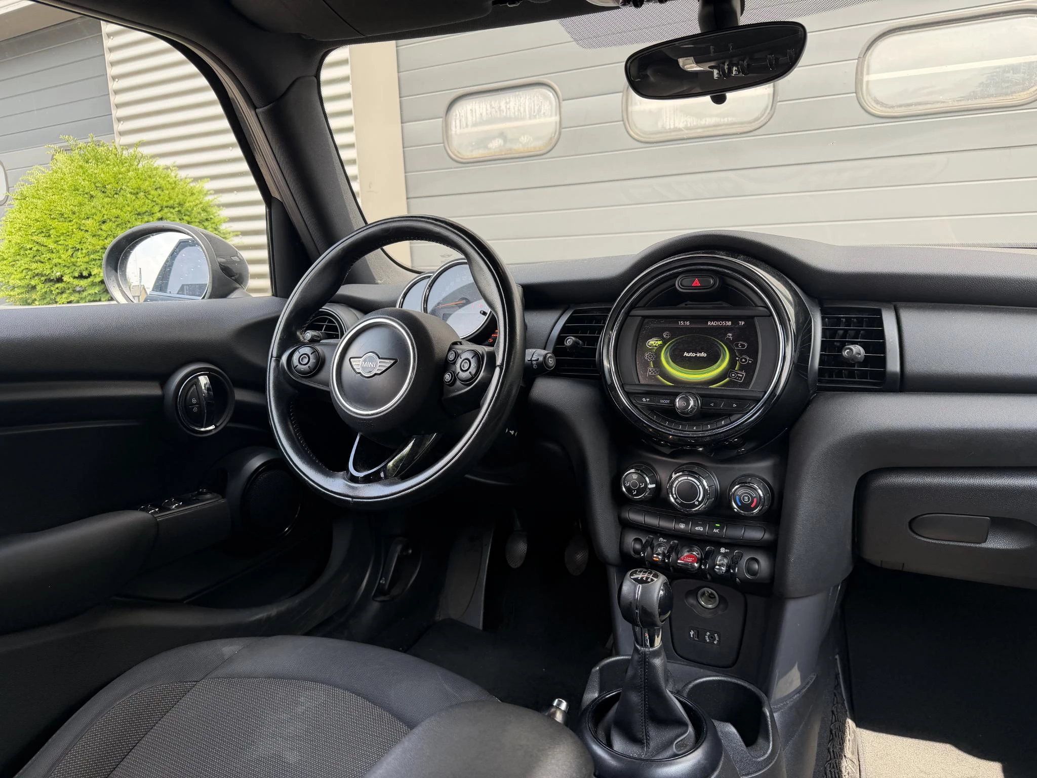 Hoofdafbeelding MINI 5-deurs