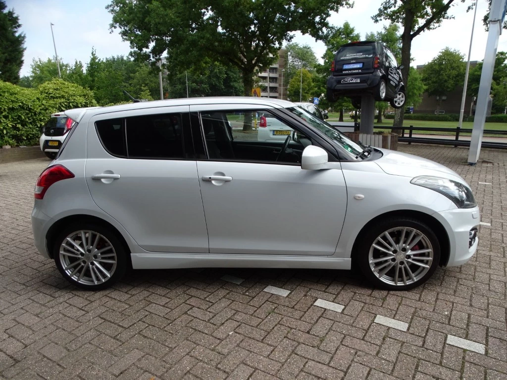 Hoofdafbeelding Suzuki Swift