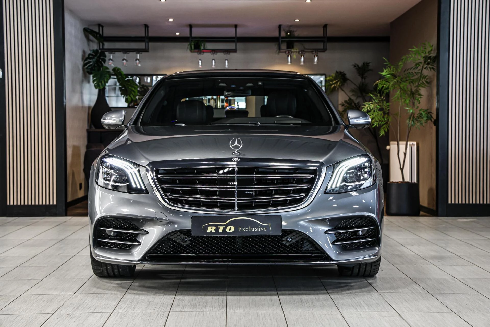 Hoofdafbeelding Mercedes-Benz S-Klasse