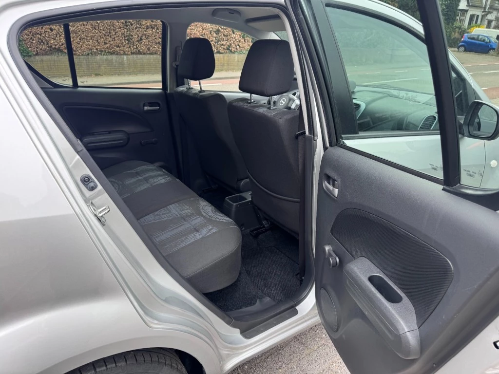 Hoofdafbeelding Opel Agila