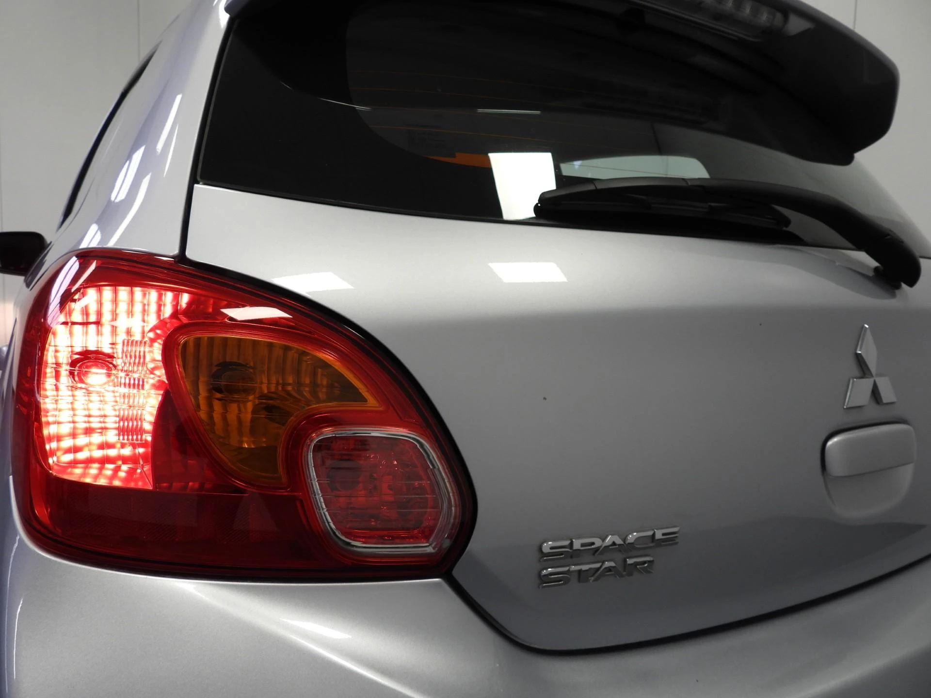 Hoofdafbeelding Mitsubishi Space Star